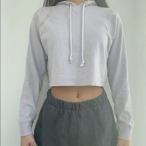 cropped hoodie